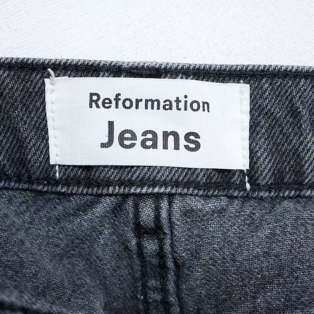 Reformation Seine High Rise Denim Shorts Black Wash Raw Hem Size 26 - Picture 9 of 10